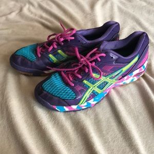 Asics customized volleyball shoes